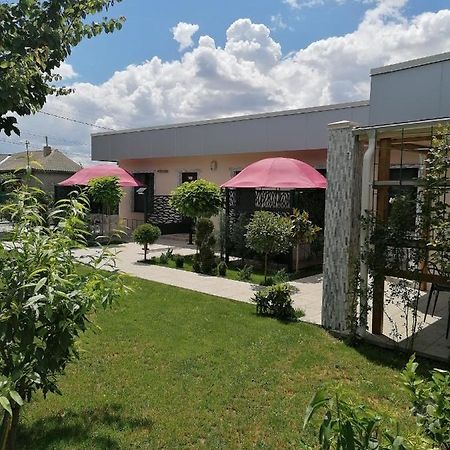 Brize Guest House Tuzla Exteriér fotografie